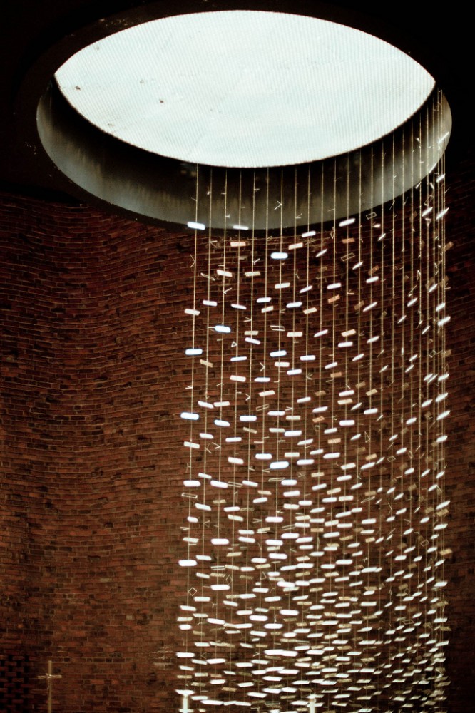 AD Classics MIT Chapel  Eero Saarinen (7)