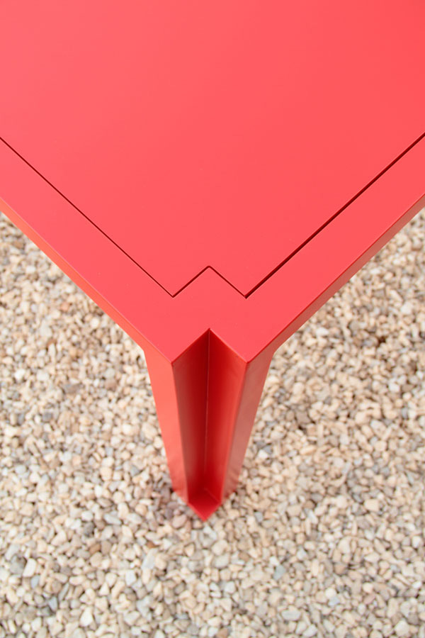 Table by Elda Bellone