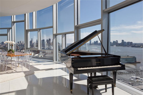 Gorgeous Chelsea Penthouse Apartment with 360 views