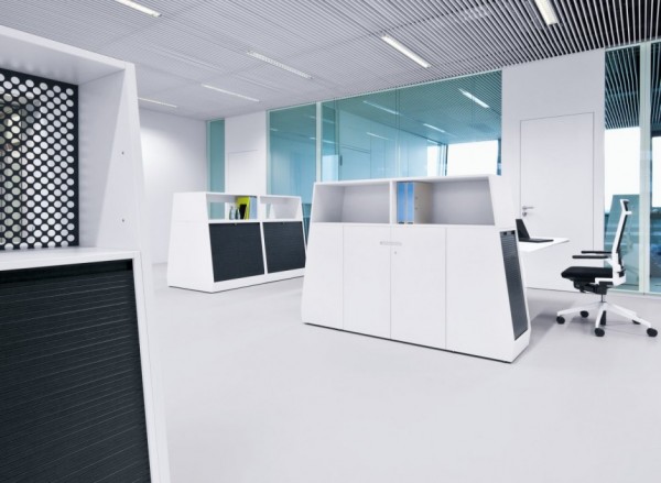 Exquisite Adidas Office by KINZO