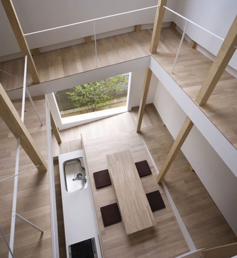 House of Slope by Fujiwaramuro Architects