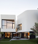 Mop House by AGI Architects (1)