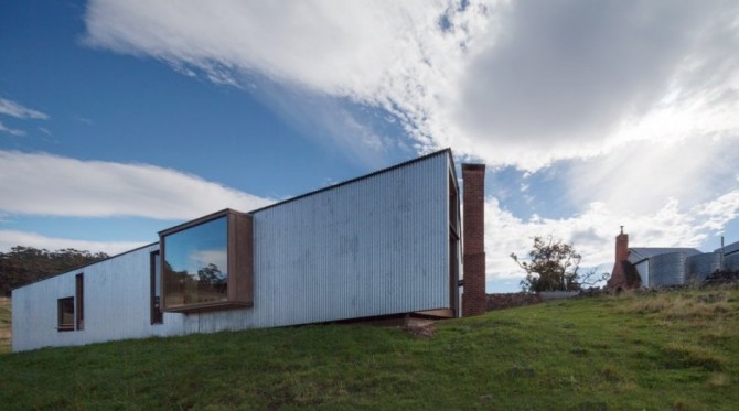 Cozy Shearers Quarters by John Wardle Architects