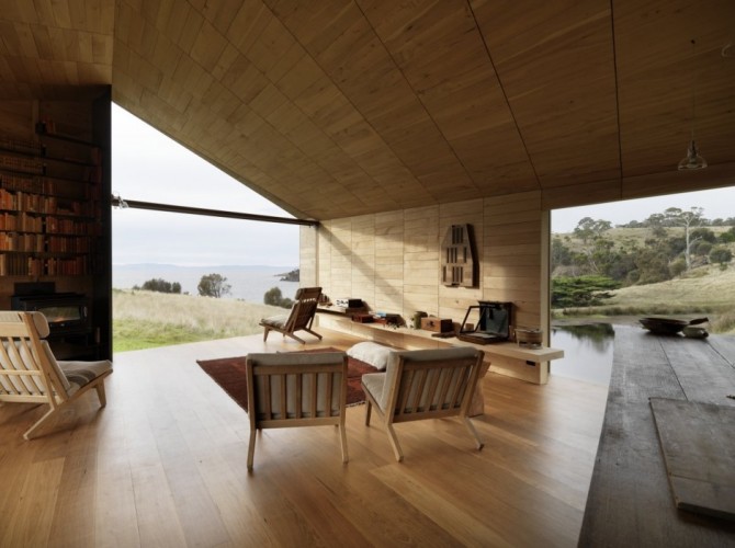 Cozy Shearers Quarters by John Wardle Architects