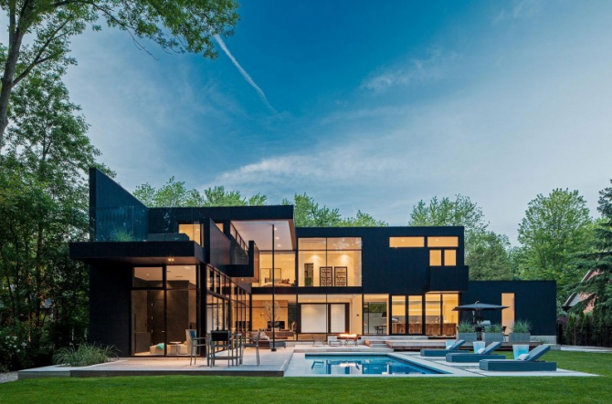 A Multifunctional Dream Home: 44 Belvedere Residence