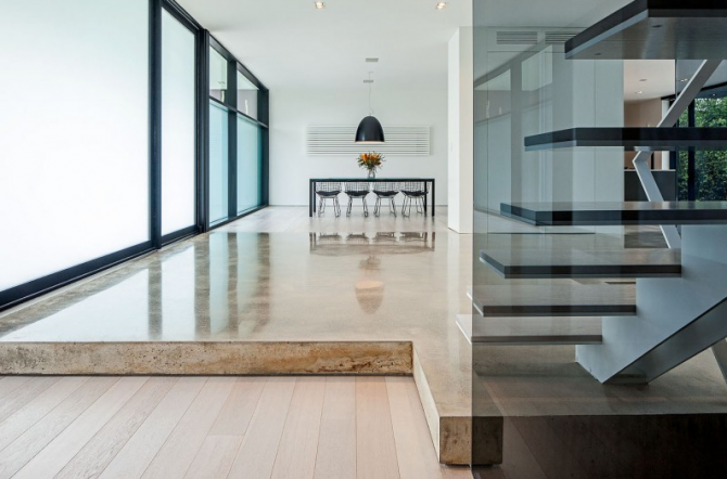 A Multifunctional Dream Home: 44 Belvedere Residence