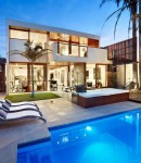 Caufield Extension Home – a Blue Lagoon Watched by Palm Trees (2) Caufield Extension Home – a Blue Lagoon Watched by Palm Trees (2)