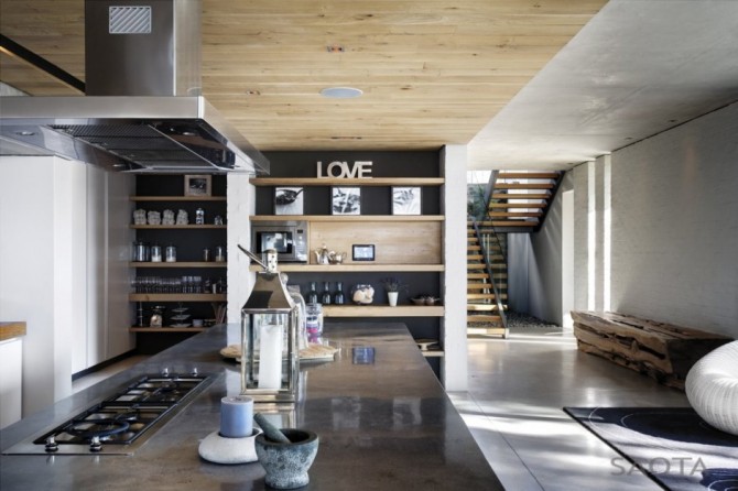 Glen 2961 house – A Perfect Combination of Domestic Aspect and Modernity