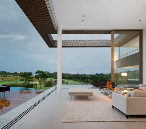 The Aqualina Residence – A Splendid Pyramid for Relaxation in Thailand