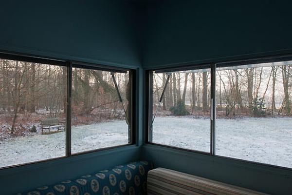 The Log House: A Chalet of Music and Feelings