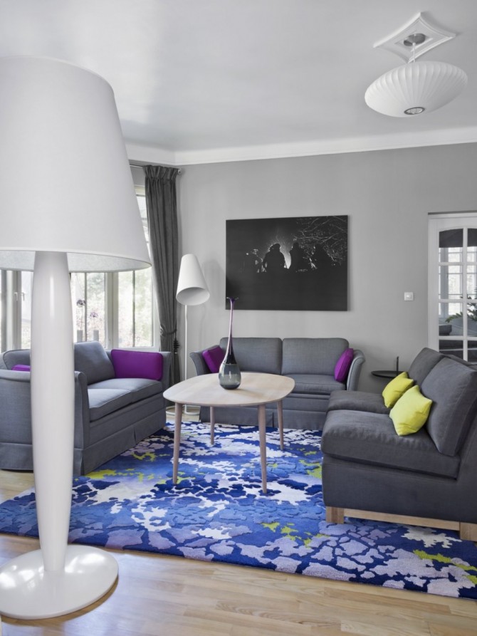 Norwegian Official Residence Based on Grey Shades