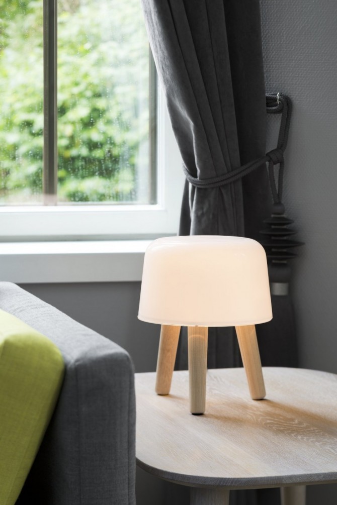 Norwegian Official Residence Based on Grey Shades