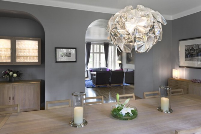 Norwegian Official Residence Based on Grey Shades