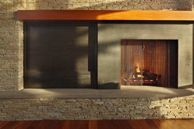 The Lake House – a Modern Design with a Pan Integration within Nature